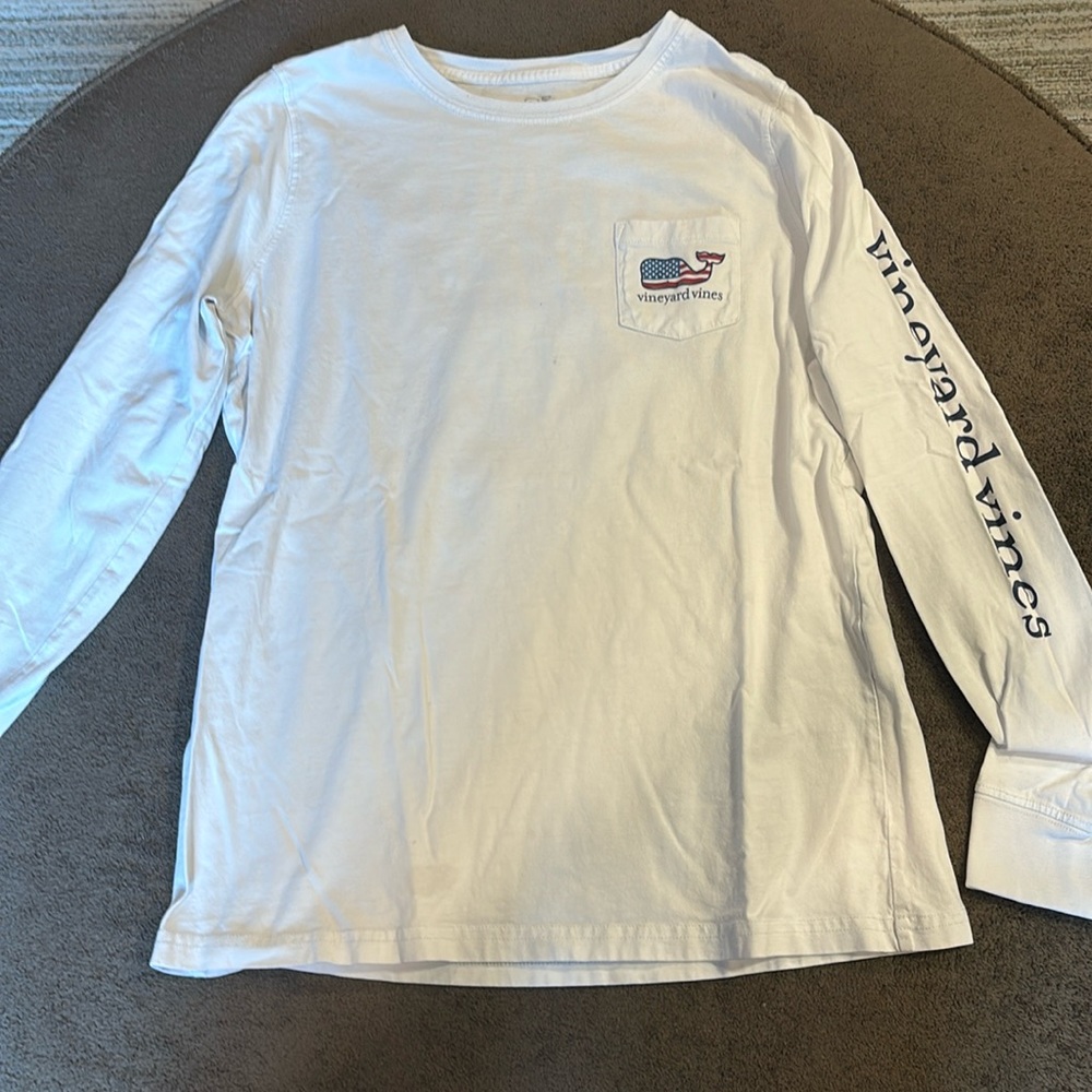 Vineyard Vine Long sleeve M small